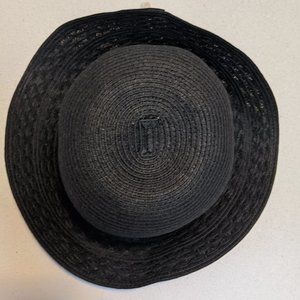 Adjustable band hat